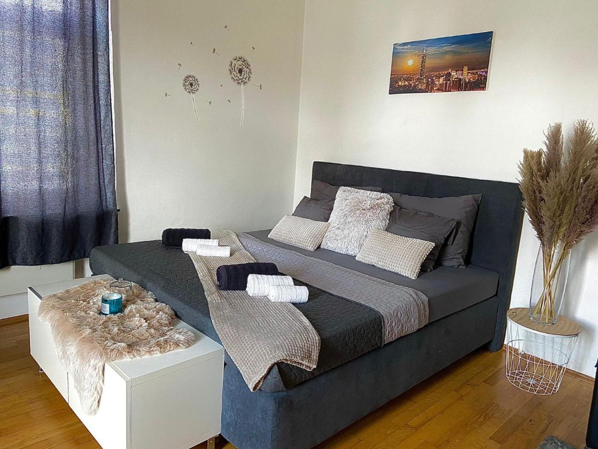 City Apartment In Klagenfurt Mit Kostenlos Parkplatz Klagenfurt am Woerthersee Eksteriør billede